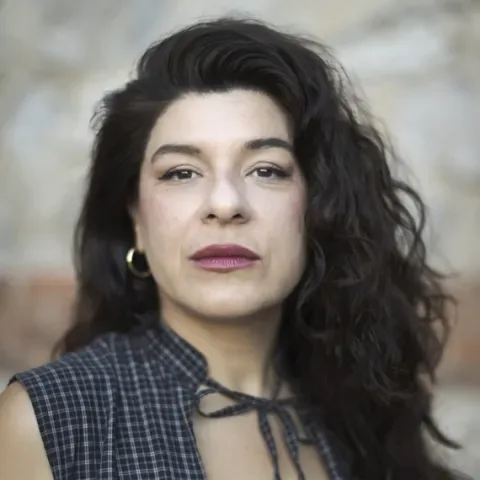 Nerea Pérez de las Heras presenta «Fantasma»