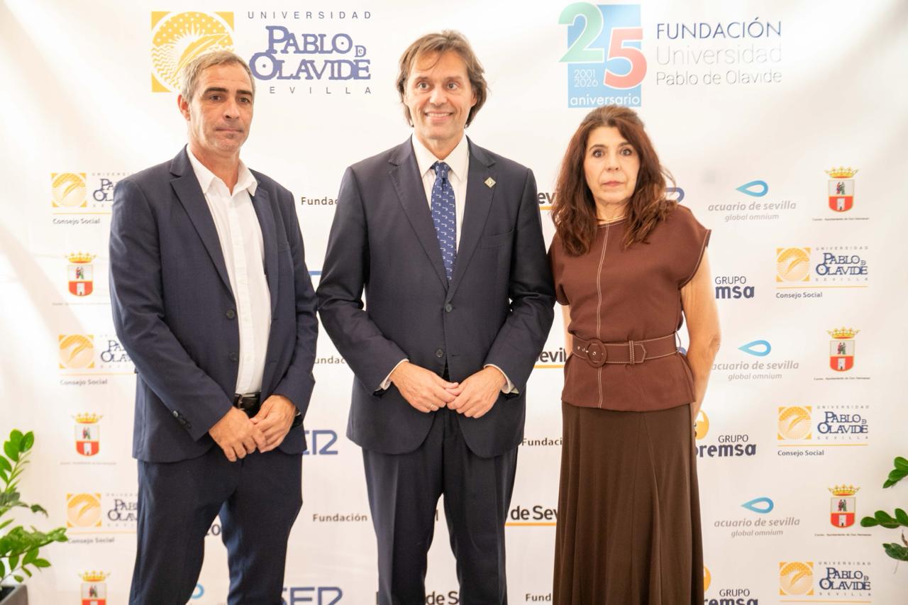 Imagen de la noticia: Dos Hermanas, reconocida por su apuesta por la formación especializada junto a la UPO
