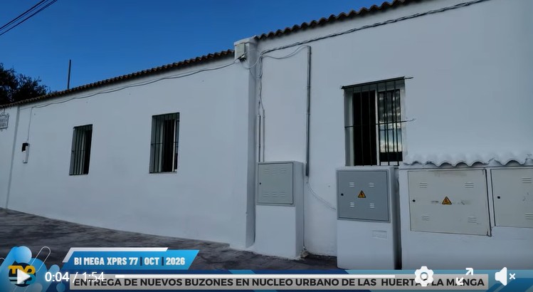 Imagen de la noticia: Badolatosa entrega el local reformado y los buzones de Las Huertas de La Manga