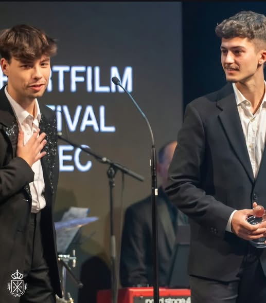 Imagen de la noticia: Dos vecinos de La Puebla del Río, premiados en un festival de cine de la República Checa