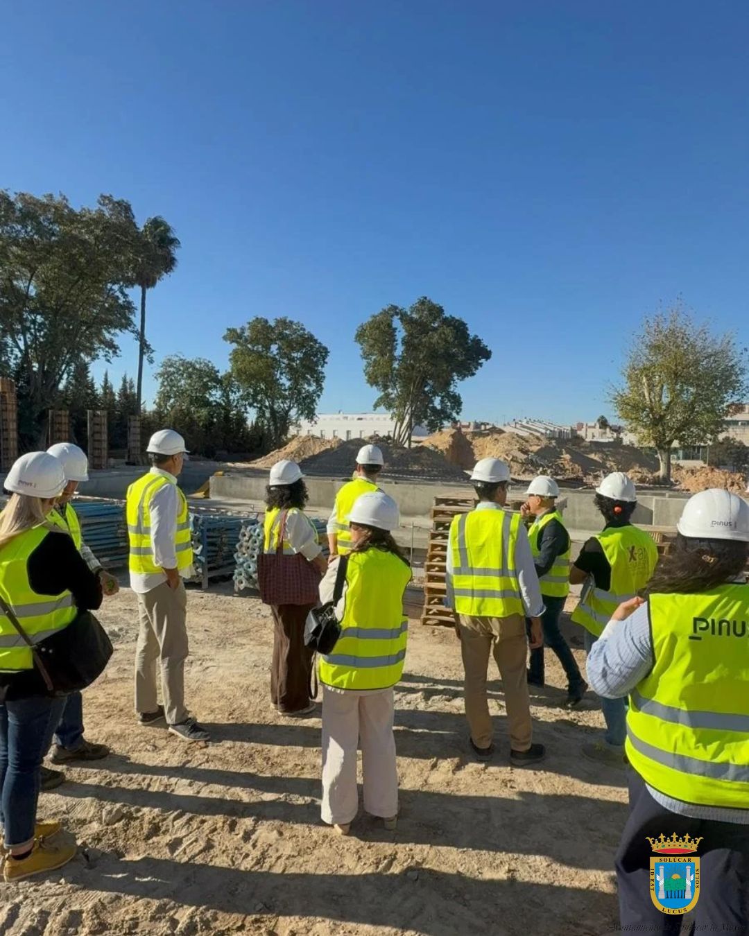 Image for the story: Sanlúcar la Mayor will recover the municipal swimming pool with a sports complex by June 2027