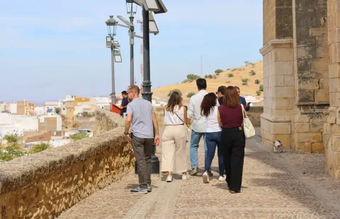 Image for the story: Osuna closes the Pilar long weekend with full occupancy in hospitality and monuments