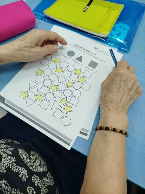 Image for the story: More than 100 seniors from Guillena, Torre de la Reina and Las Pajanosas sign up for the autumn workshops
