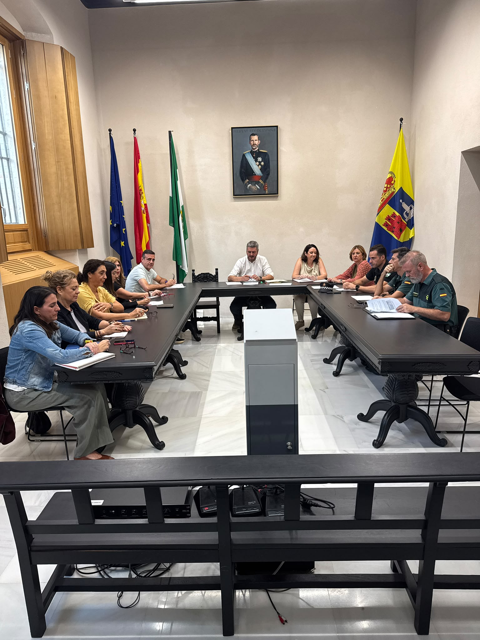 Imagen de la noticia: Fuentes de Andalucía coordina a los profesionales que atienden a víctimas de violencia de género