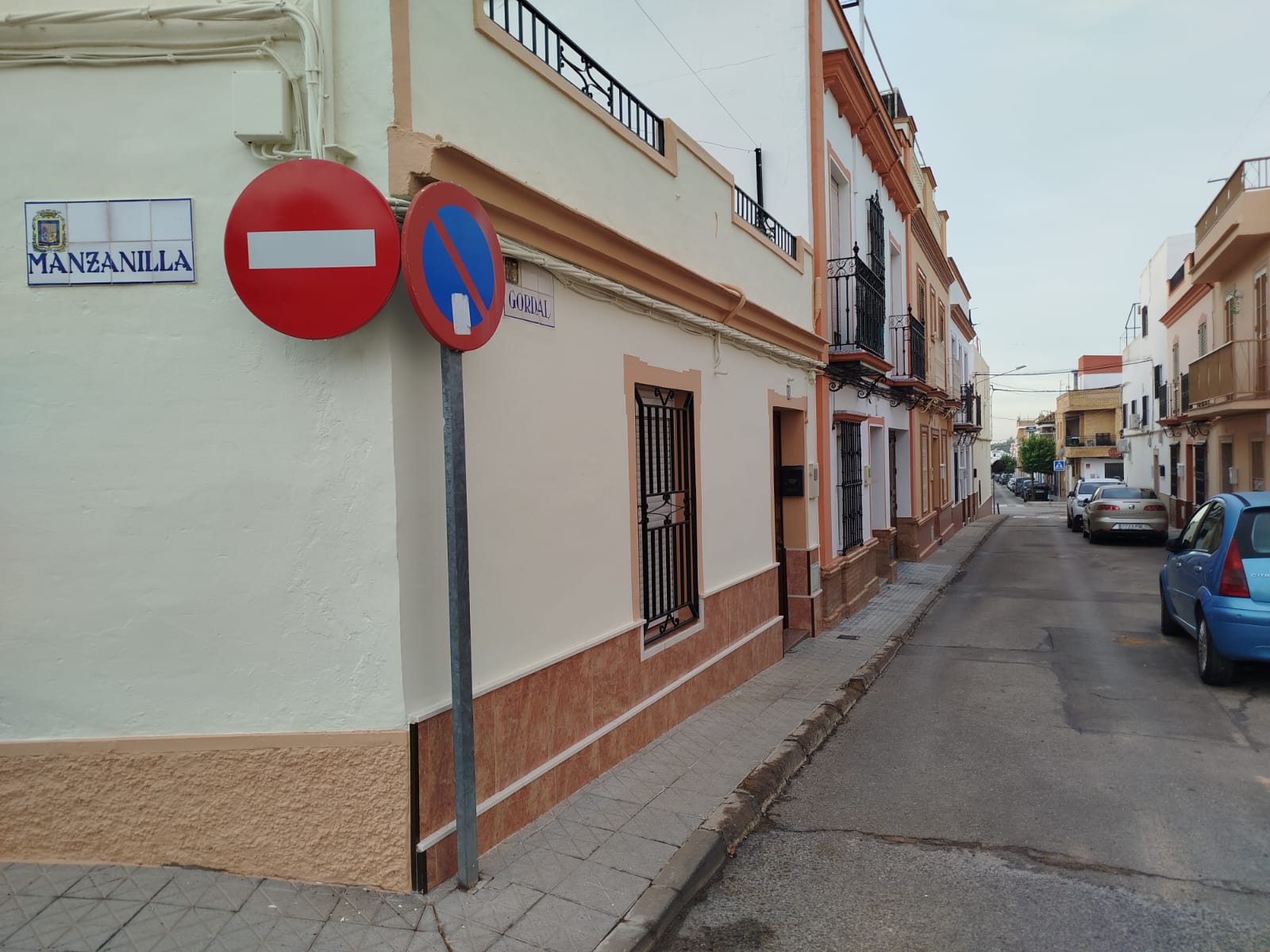 Imagen de la noticia: La calle Gordal de Mairena del Alcor cambia de sentido por las obras de la avenida de Lepanto