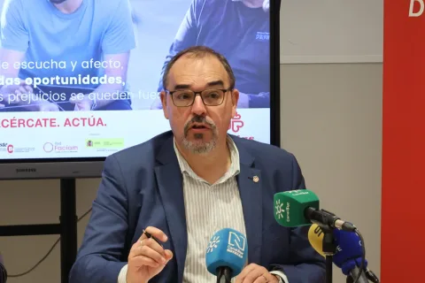 Image for the story: Cáritas accompanied 399 homeless people in Seville in 2025 and opens a night centre