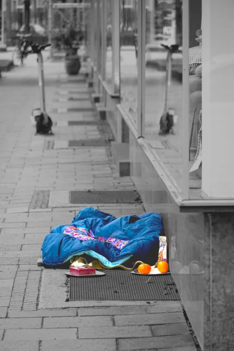 Image for the story: Cáritas accompanied 399 homeless people in Seville in 2025 and opens a night centre
