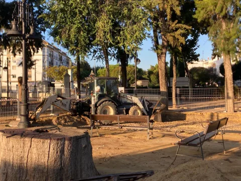 Imagen de la noticia: Comienzan las obras del parque de San Pablo: nuevos juegos, calistenia y tirolina