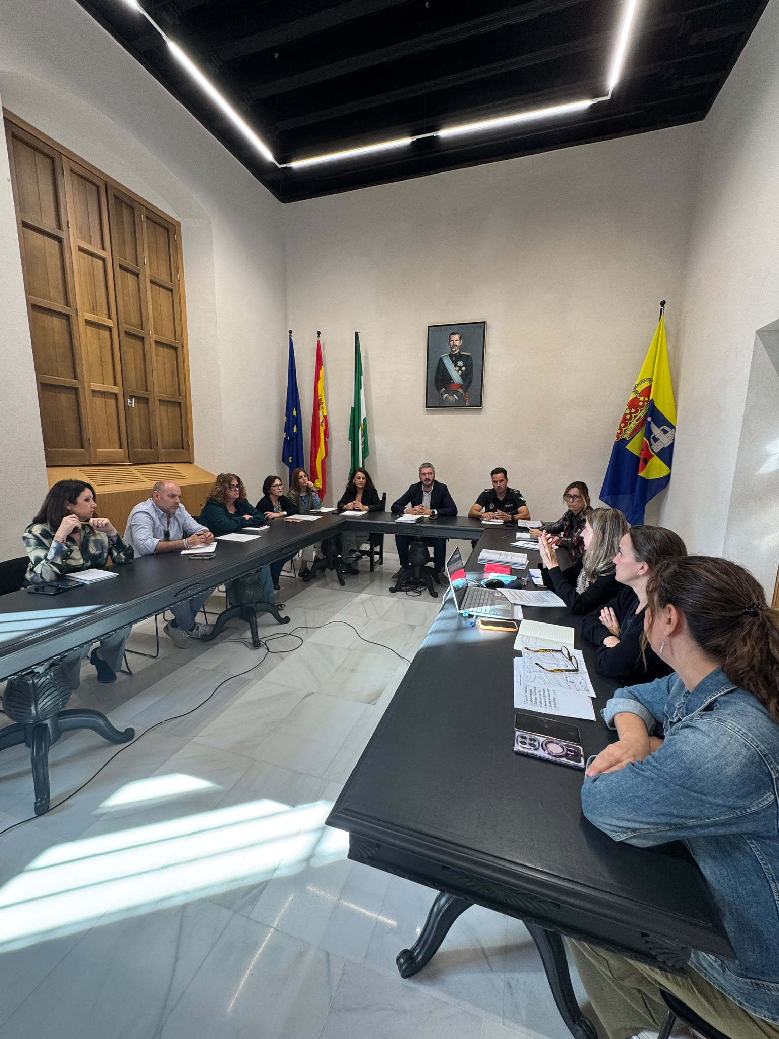 Imagen de la noticia: Fuentes de Andalucía presenta a la comunidad educativa su plan de Caminos Escolares Seguros