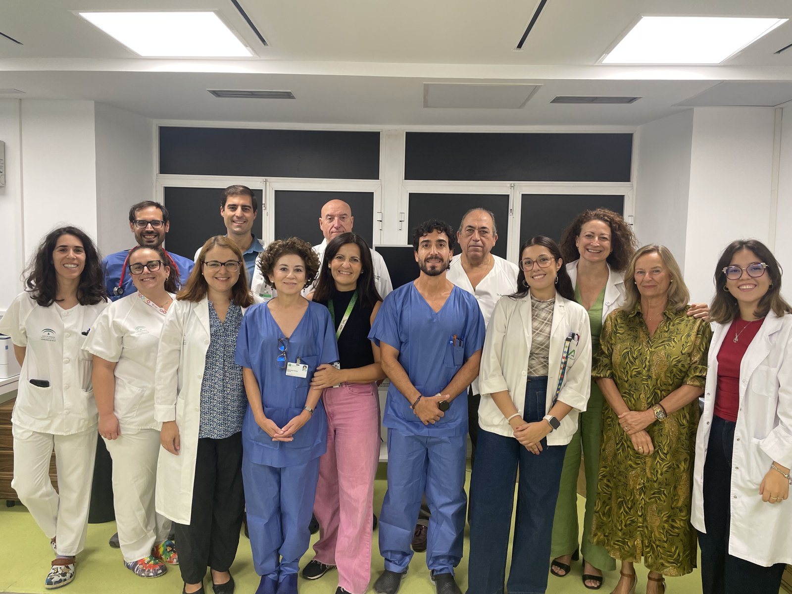 Imagen de la noticia: Once profesionales sostienen la investigación cardiaca del Virgen del Rocío
