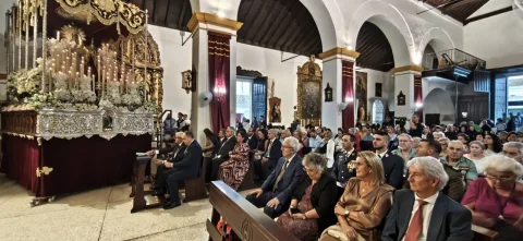 Imagen de la noticia: La Amargura ya da nombre a una calle de Castilblanco tras recibir la Medalla de la Villa