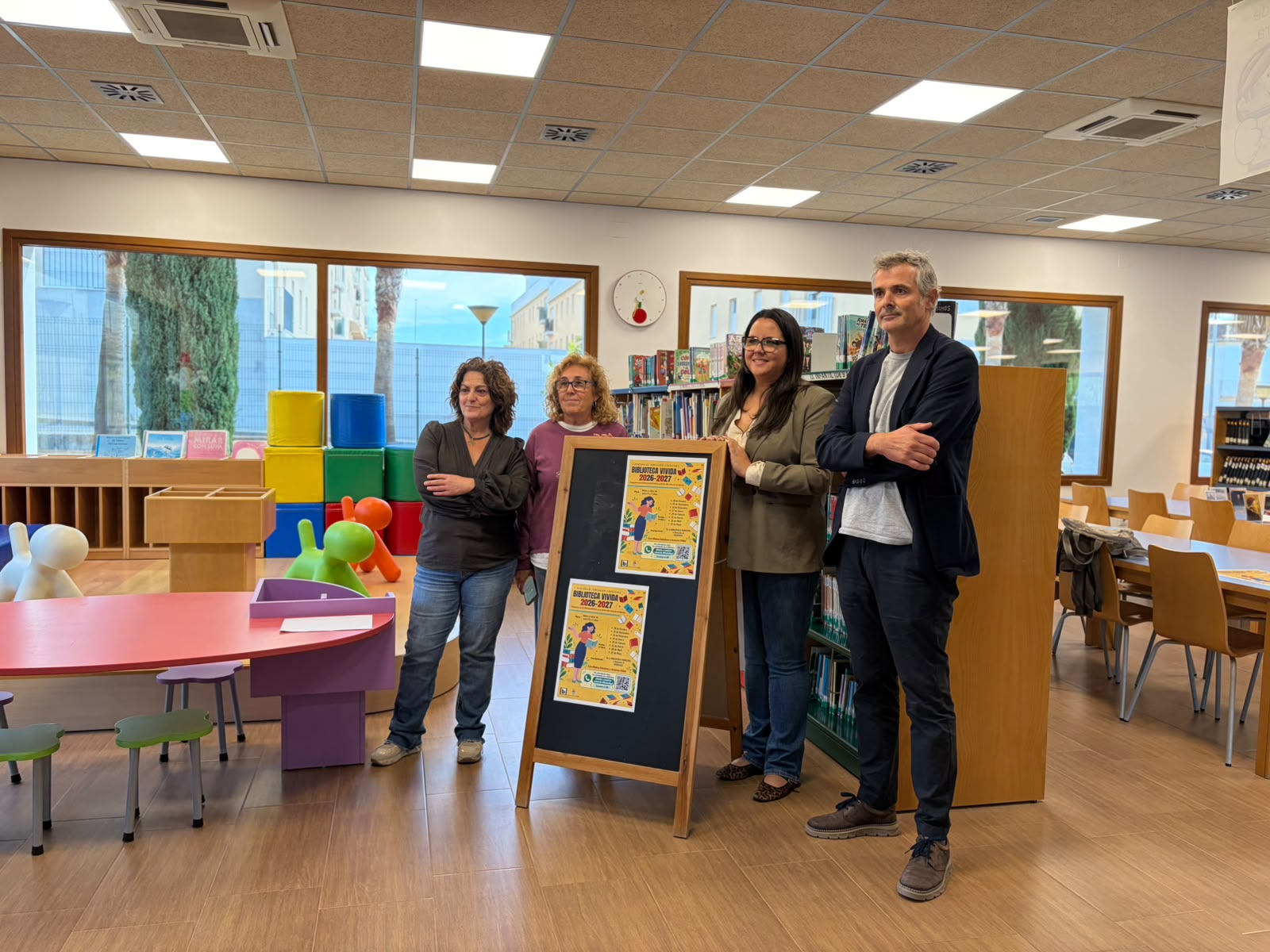 Imagen de la noticia: Lebrija abre la inscripción para los cuentacuentos de la biblioteca