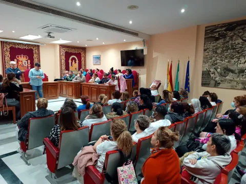 Imagen de la noticia: Coria del Río aprueba por unanimidad su primer Plan de Igualdad