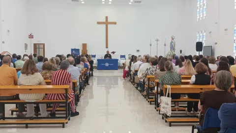 Imagen de la noticia: Écija reúne a sus parroquias en un primer encuentro con 180 fieles