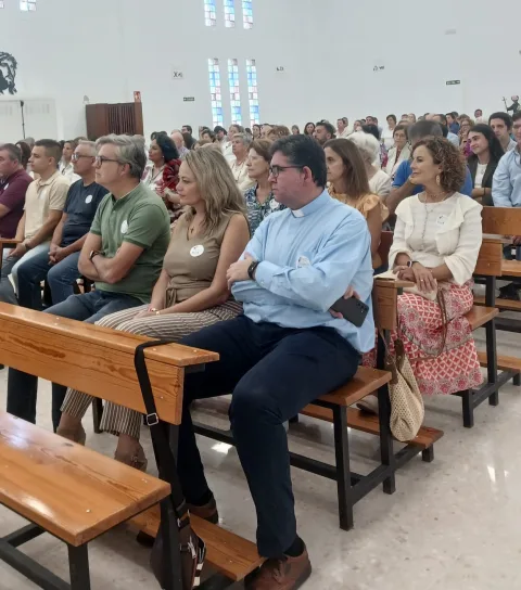 Imagen de la noticia: Écija reúne a sus parroquias en un primer encuentro con 180 fieles