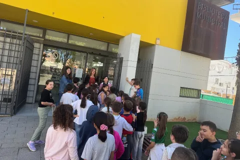 Imagen de la noticia: Cuentacuentos en la Biblioteca San José para el Día de las Bibliotecas