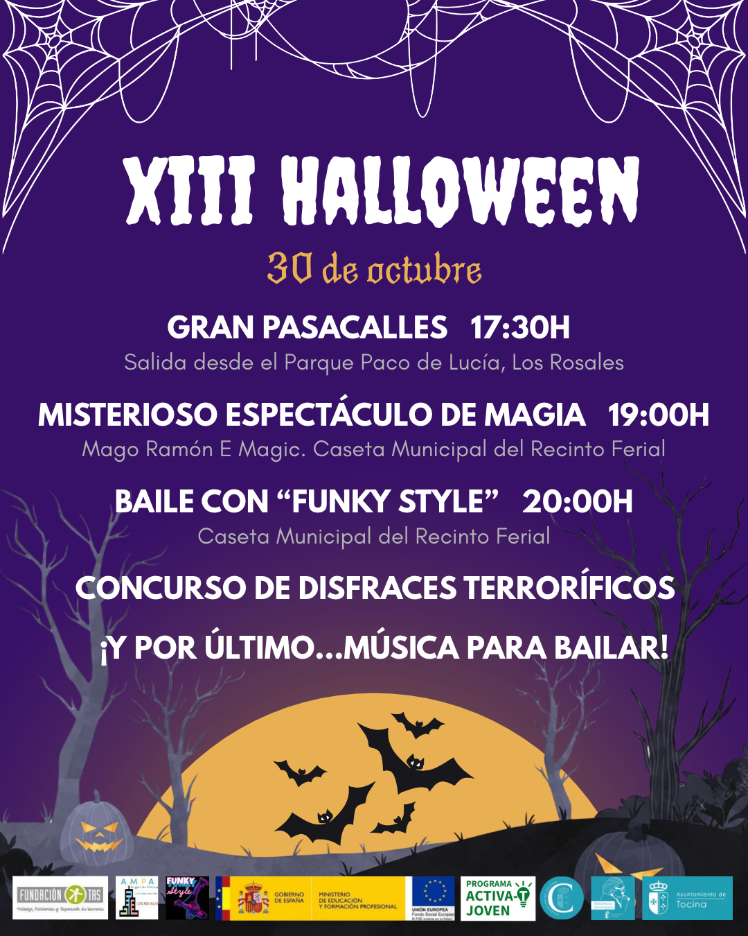Cartel morado de Halloween con telarañas, murciélagos, calabazas y un programa de actividades para el 30 de octubre.