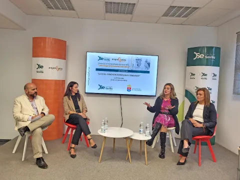Imagen de la noticia: La Rinconada reúne a empresarias de la provincia en una jornada de Prodetur